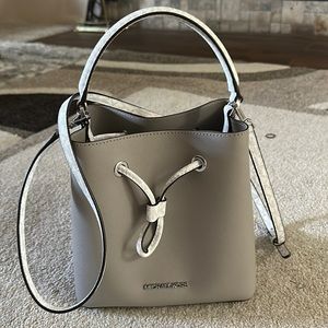 Michael Kors Mercer Small Logo Bucket Bag